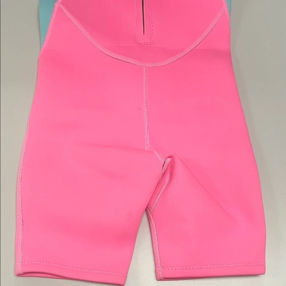 X-Manta Pink and Aqua Kids Wetsuit & Rashguard Set SZ 4/5